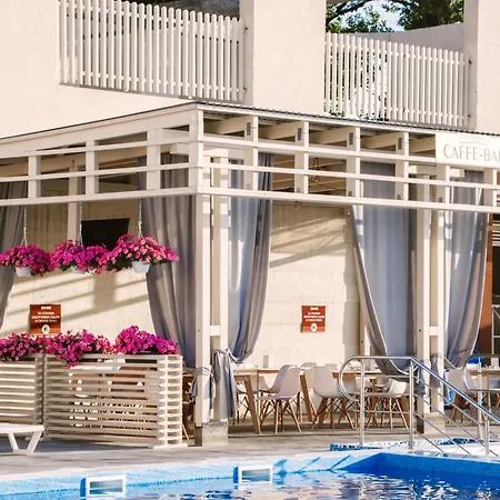 Panorama Hotel *